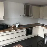 luxuriöse Wohnung in Stadtvilla